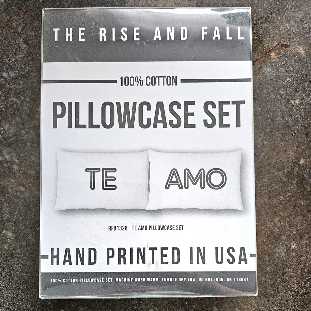 The Rise and Fall TE AMO Standard Pillowcase Set White Cotton Text Words